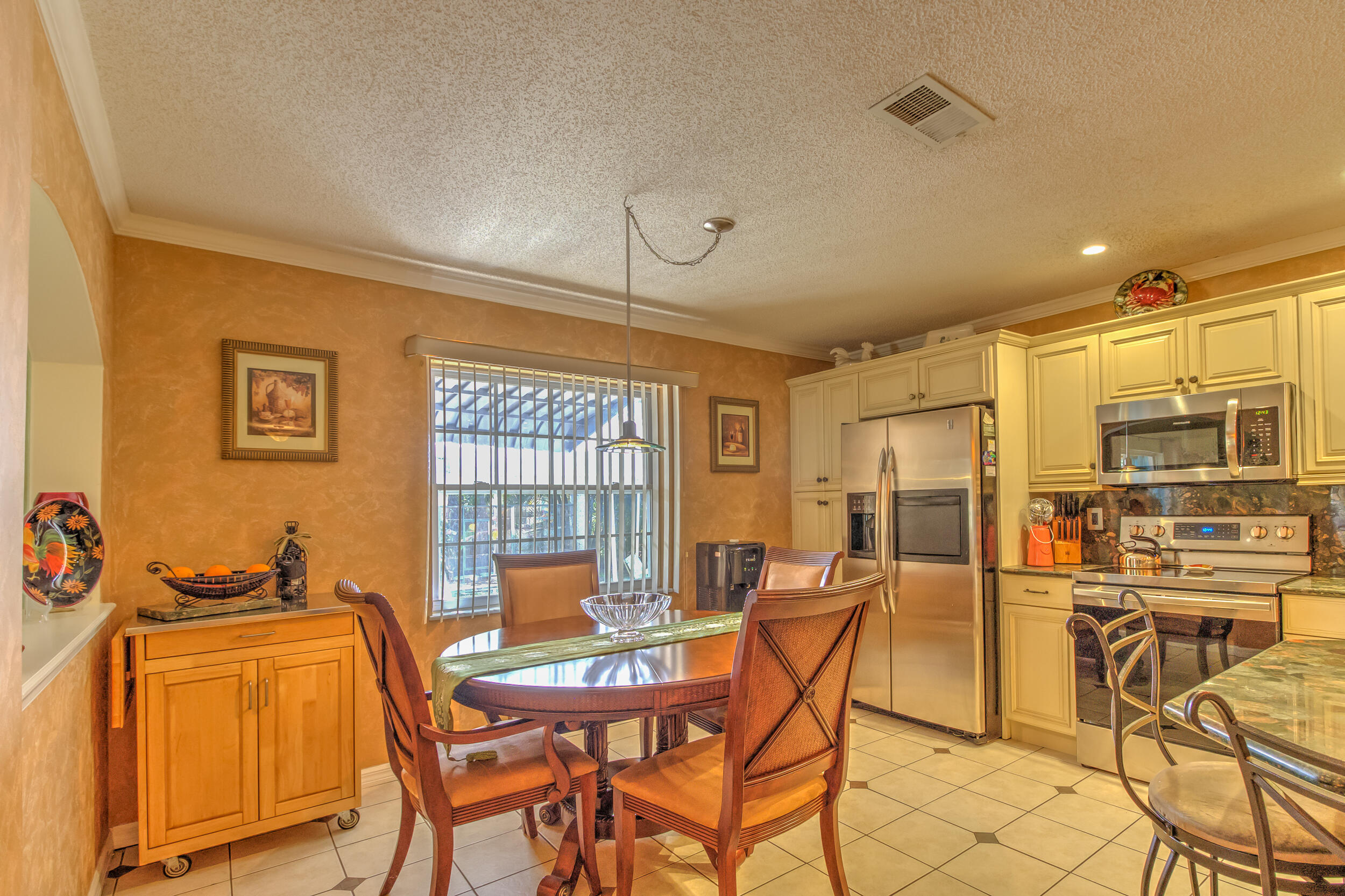 705 Kearney Road Fort Pierce, FL 34982 - Photo 7 of 30 Dining