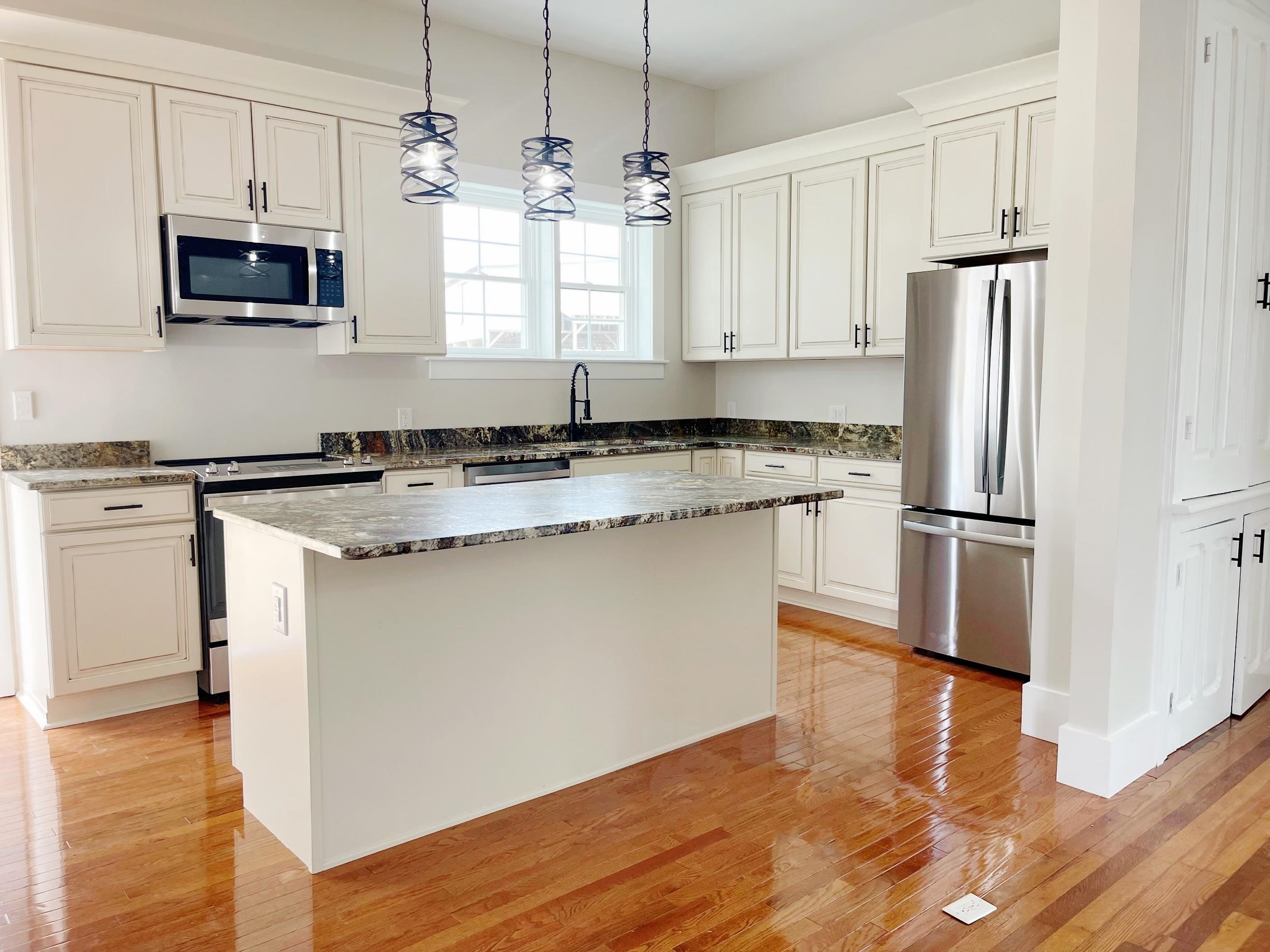 2997 Hermitage Road Waynesboro, VA 22980 - Photo 9 of 40 Gallery Image 9