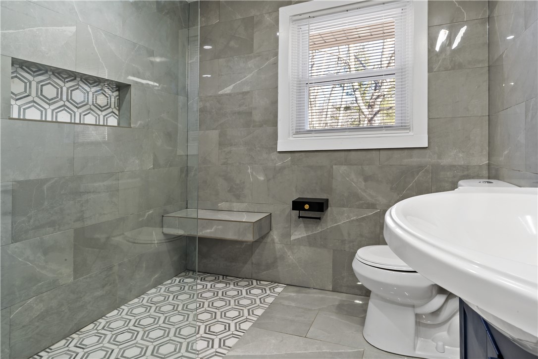 1300 Wallum Lake Road Burrillville, RI 02859 - Photo 21 of 39