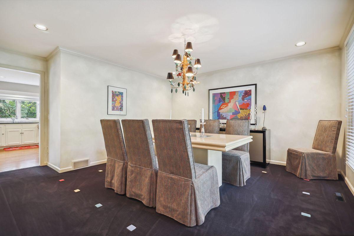 14519 Rocksborough Road Minnetonka, MN 55345 - Photo 6 of 51 Gallery Image 6