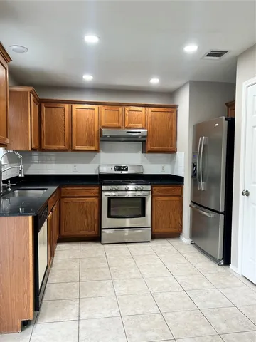 $2,000 | 17406 Toyahville Trail, Round Rock, TX 78664