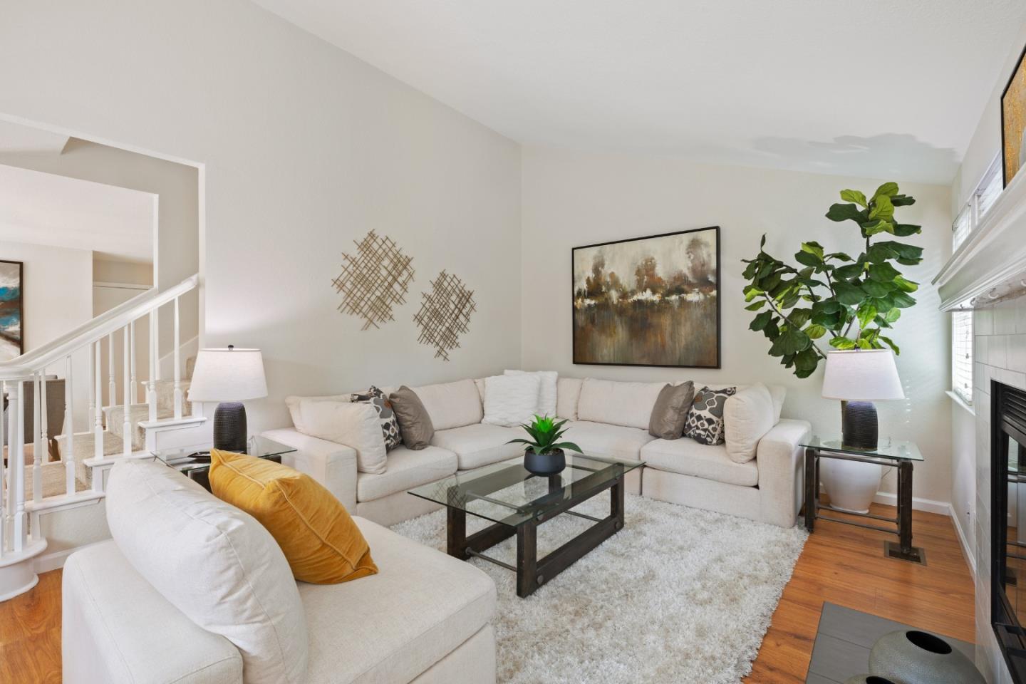1148 Kayellen Court San Jose, CA 95125 - Photo 3 of 23 a living room with furniture and a potted plant