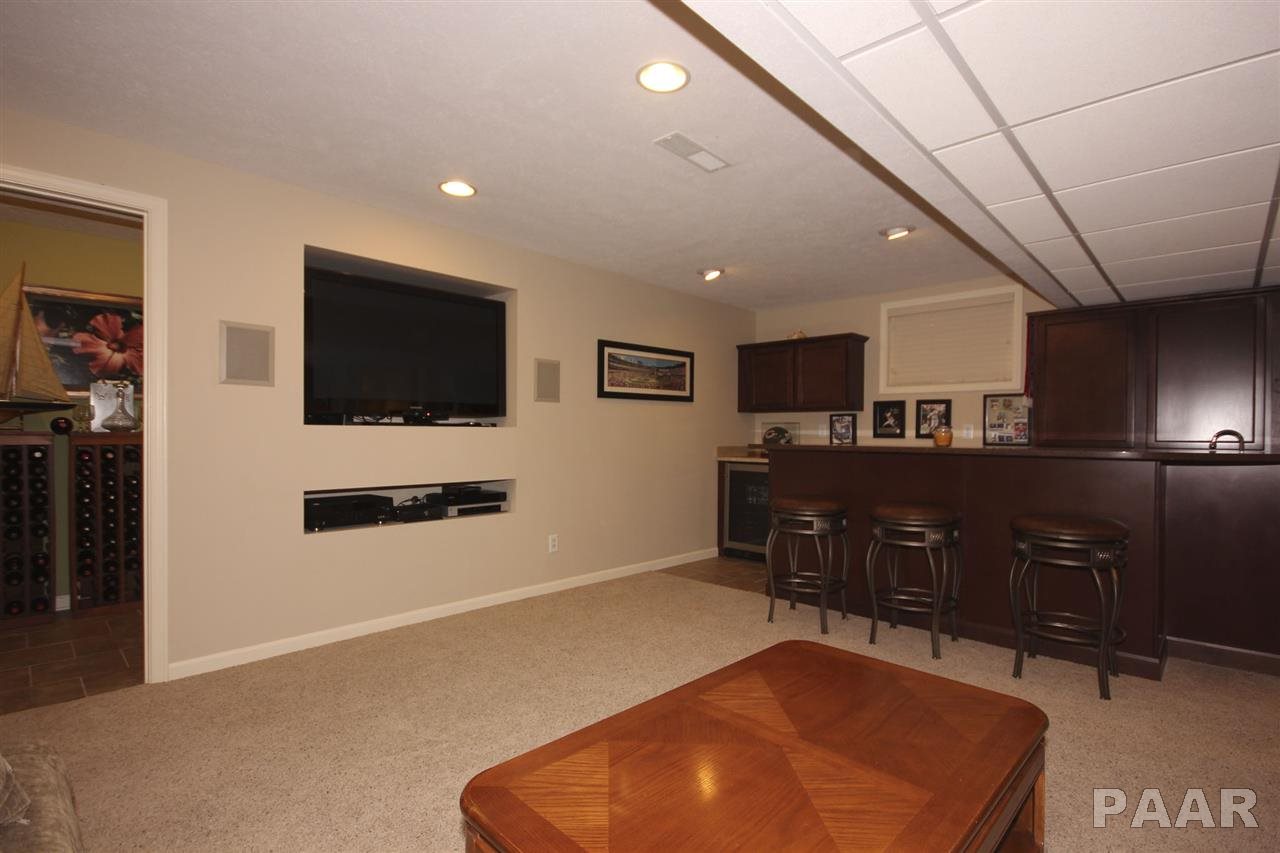 1608 Santa Fe Road Washington, IL 61571 - Photo 30 of 36 Gallery Image 30