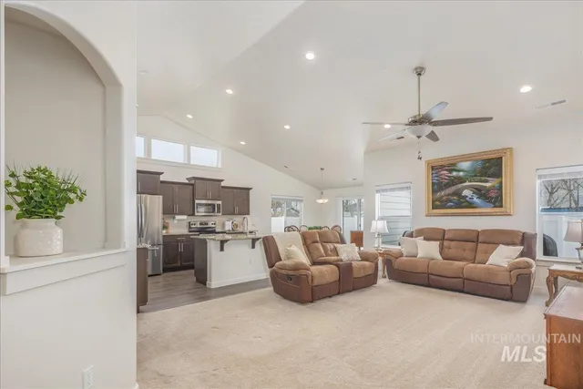 $459,000 | 171 South Fuji Avenue, Emmett, ID 83617