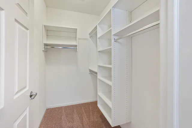 $249,900 | N17-w26541 Meadowgrass Circle, Unit A, Pewaukee, WI 53072