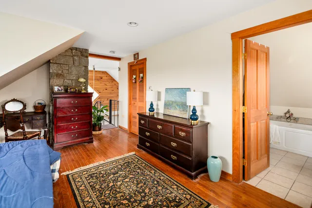 $1,100,000 | 83 North Road, Matinicus, ME 04851