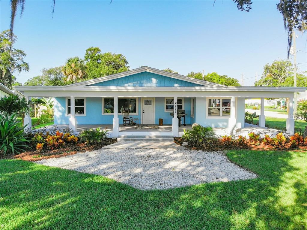 2006 South Riverside Drive Edgewater, FL 32141 - Photo 1 of 1 Front of House
