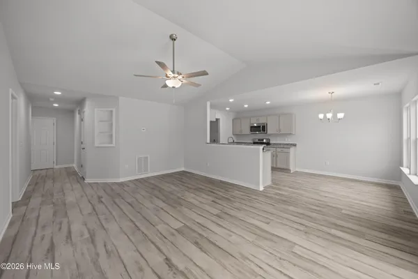 $238,194 | 6353 Brassie Drive, Grifton, NC 28530