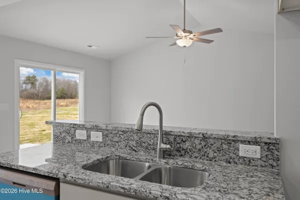 $238,194 | 6353 Brassie Drive, Grifton, NC 28530