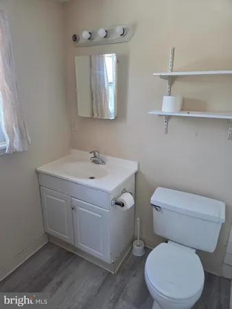 $1,400 | 504 Main Street, Unit 4, Lumberton, NJ 08048