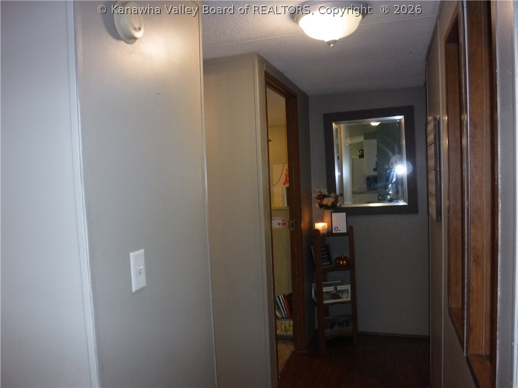 3786 Rich Fork Road Charleston, WV 25312 - Photo 22 of 31 Gallery Image 22
