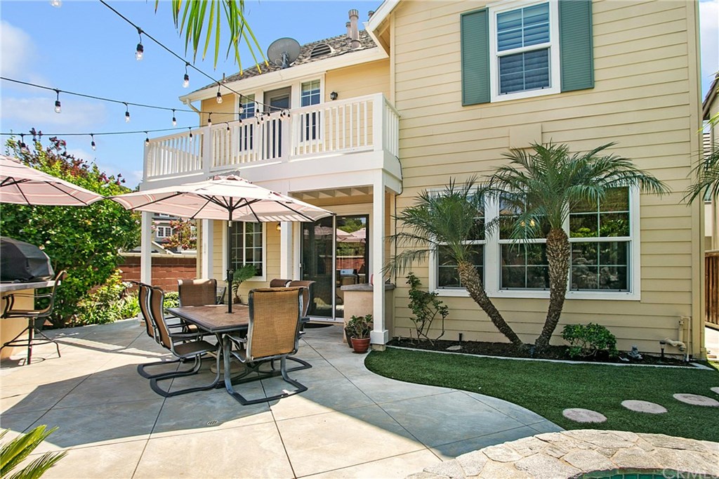 8 Duskywing Court Ladera Ranch, CA 92694 - Photo 3 of 35 Gallery Image 3