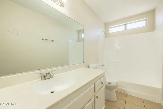 $454,900 | 44606 Foxboro Court, Lancaster, CA 93535