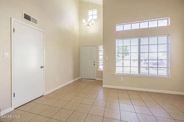 $454,900 | 44606 Foxboro Court, Lancaster, CA 93535