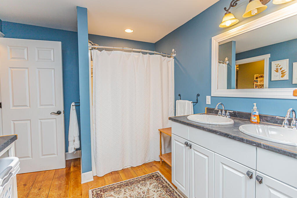 894 Weld Road Wilton, ME 04294 - Photo 20 of 56 1 (32 of 70)