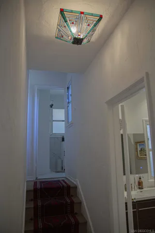 $1,350,000 | 2925 Graceland Way, Glendale, CA 91206