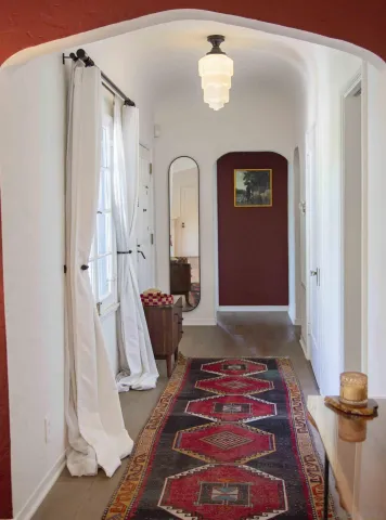 $1,350,000 | 2925 Graceland Way, Glendale, CA 91206