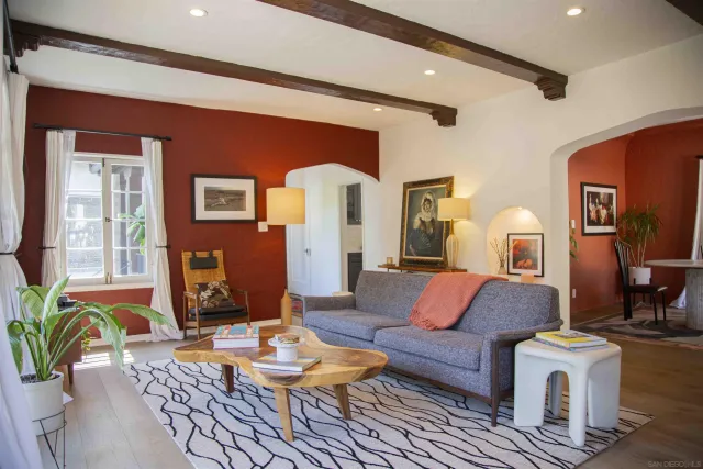 $1,350,000 | 2925 Graceland Way, Glendale, CA 91206