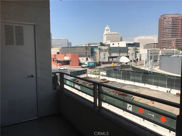 $2,300 | 100 South Alameda Street, Unit 318, Los Angeles, CA 90012