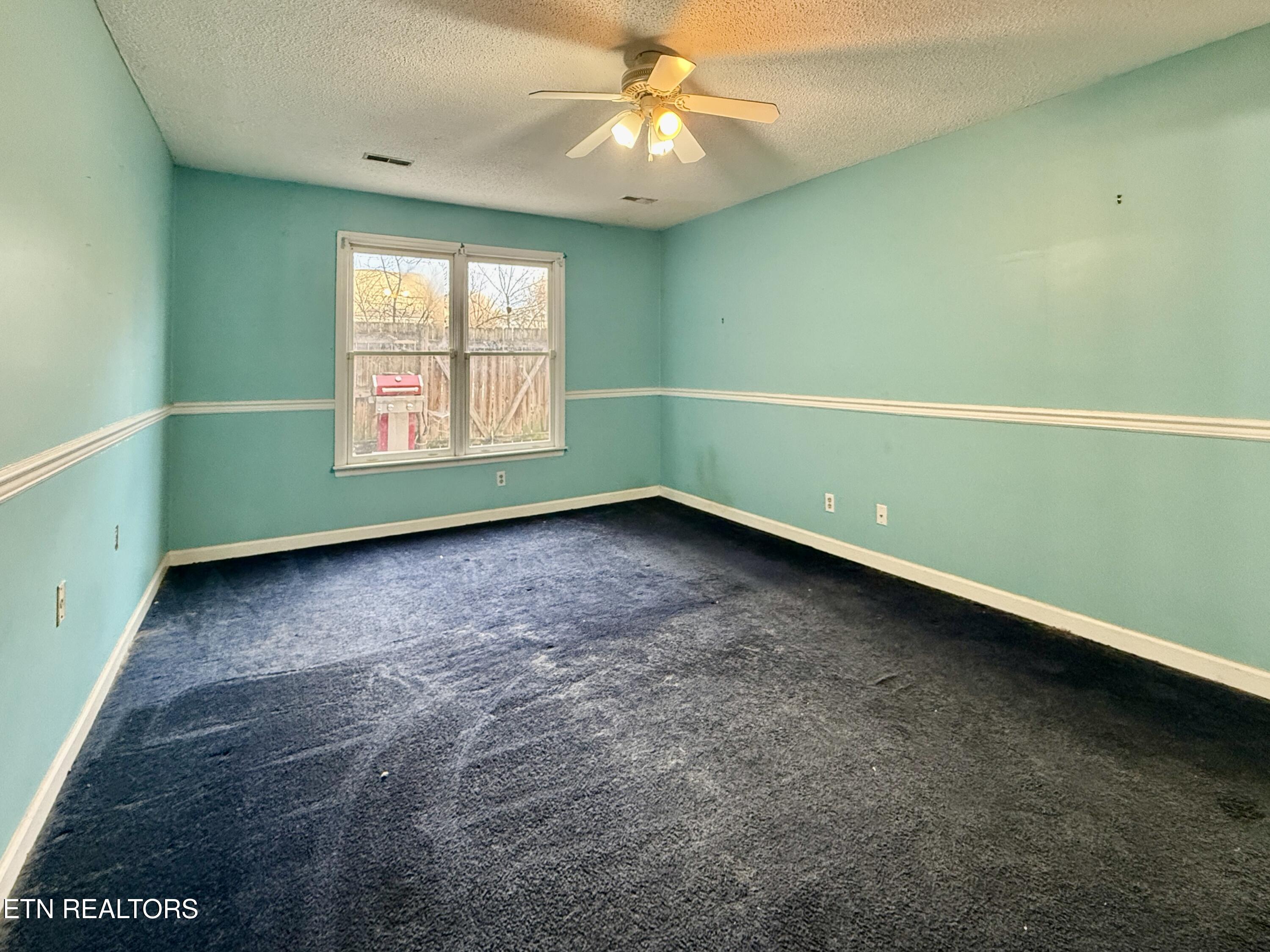 137 Durwood Road, Unit D Knoxville, TN 37922 - Photo 18 of 31 18