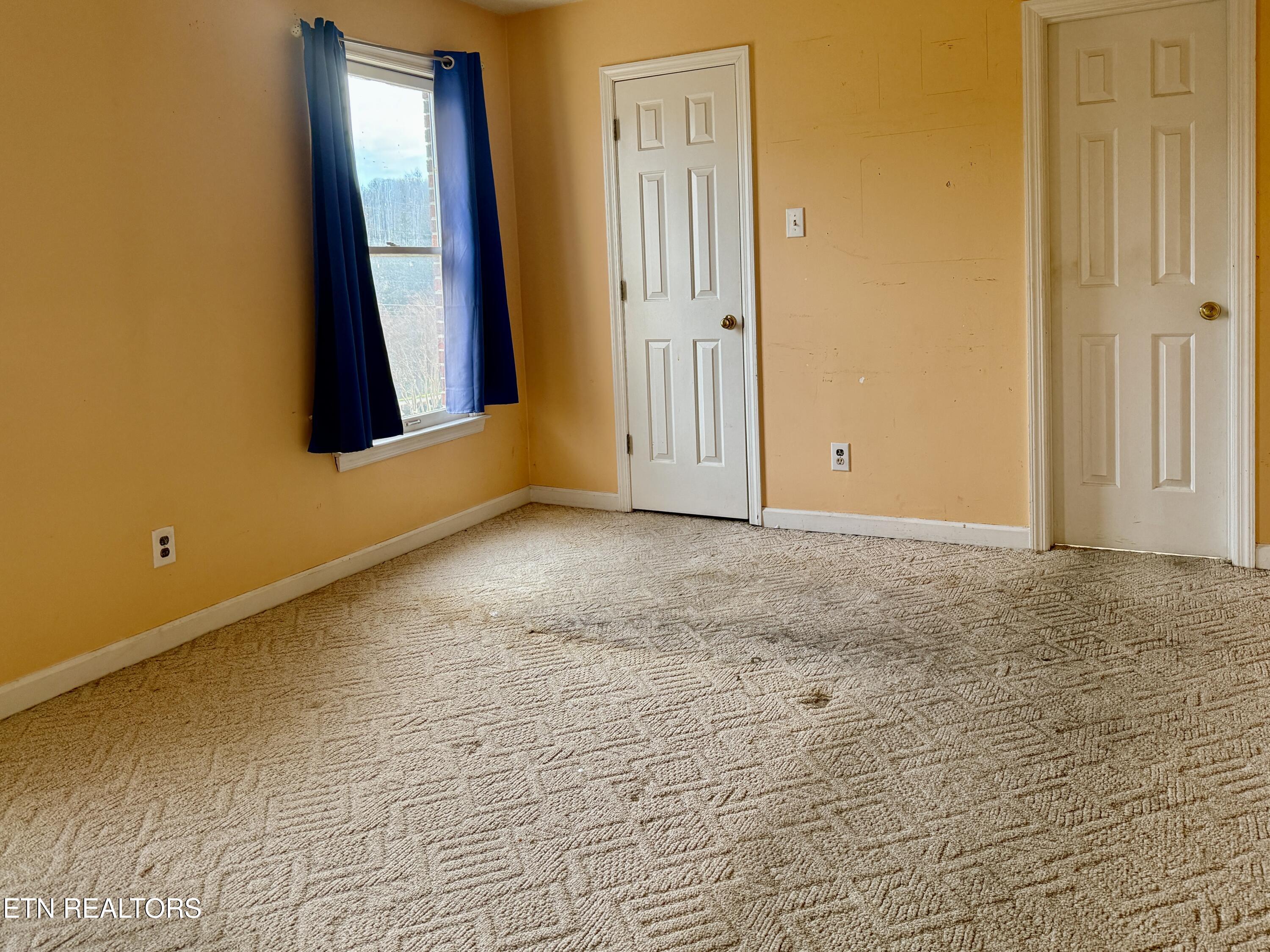 137 Durwood Road, Unit D Knoxville, TN 37922 - Photo 25 of 31 25