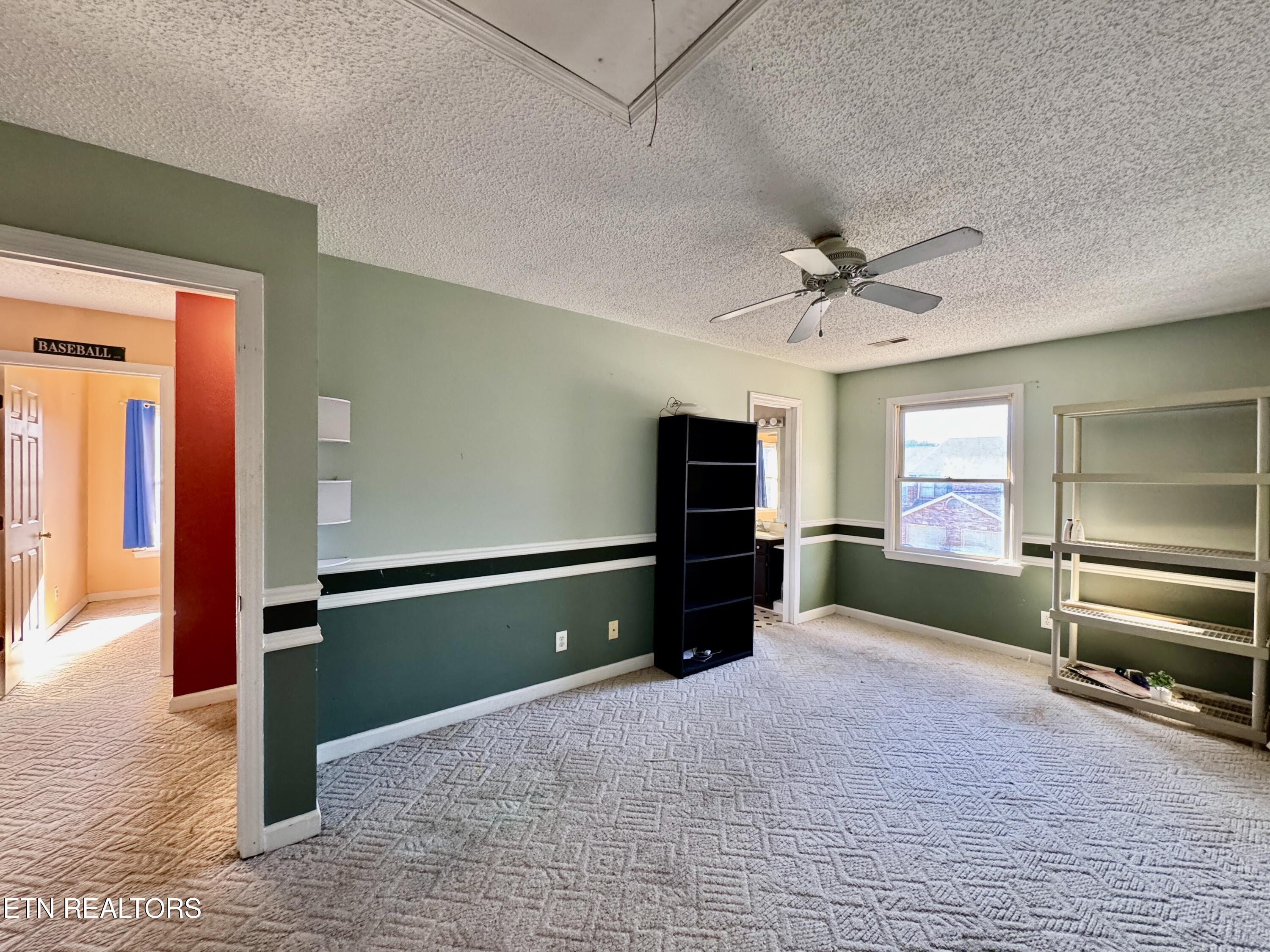 137 Durwood Road, Unit D Knoxville, TN 37922 - Photo 31 of 32 IMG_4464