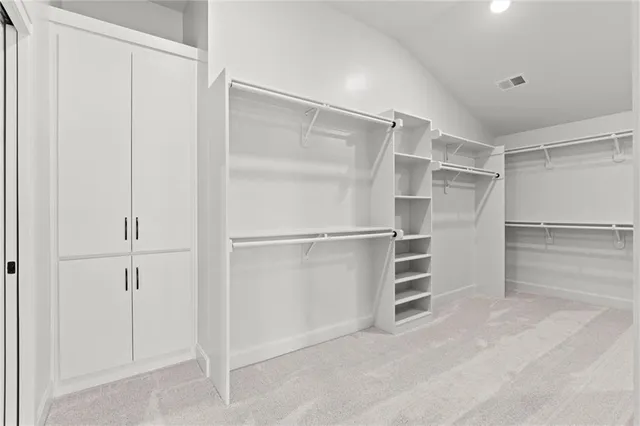 $999,500 | 2207 West 47th Terrace, Westwood, KS 66205