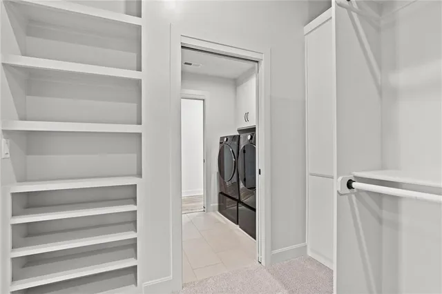 $999,500 | 2207 West 47th Terrace, Westwood, KS 66205