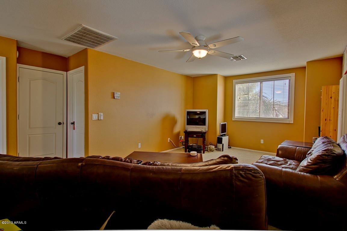 1440 Poinciana Road Gilbert, AZ 85234 - Photo 26 of 51 Loft