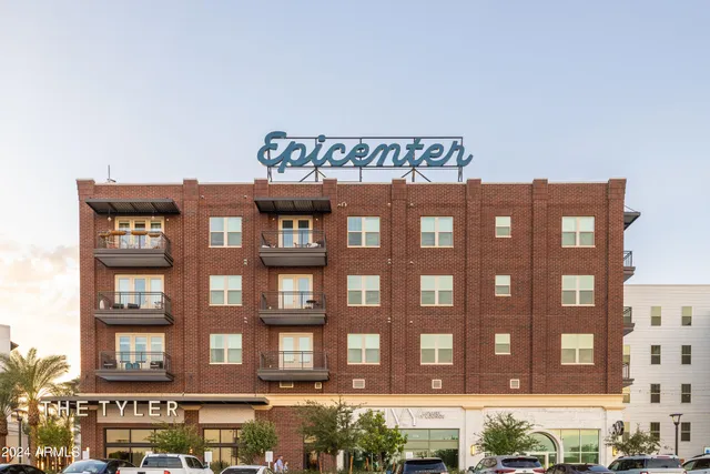 $1,250,000 | 2796 East Valencia Street, Gilbert, AZ 85296