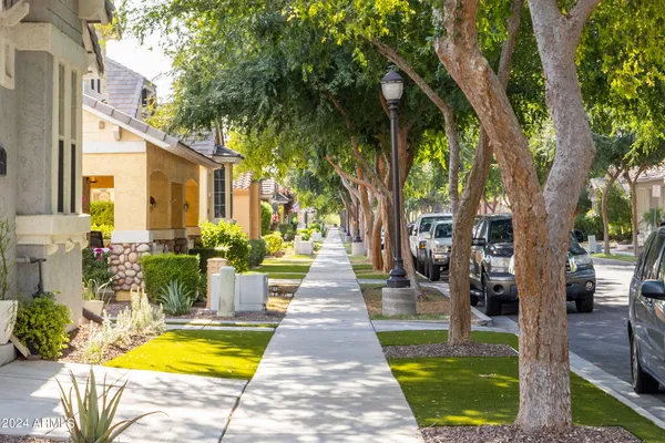 $1,159,000 | 2796 East Valencia Street, Gilbert, AZ 85296