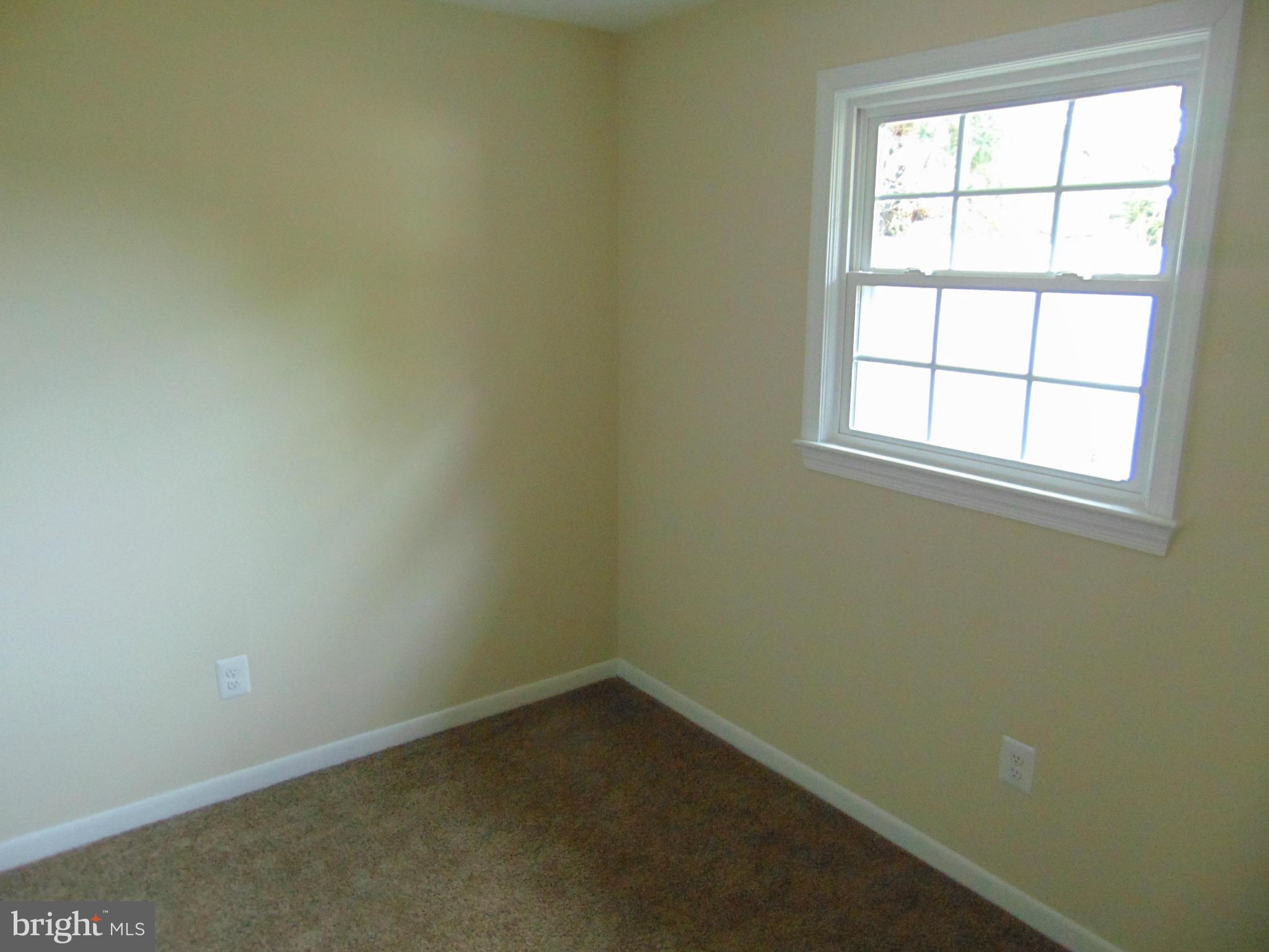 7421 Castle Road Manassas, VA 20109 - Photo 23 of 26 Bedroom