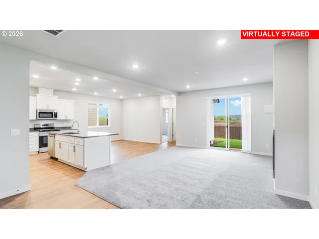 $555,300 | 1070 Legacy Lane, Eugene, OR 97402