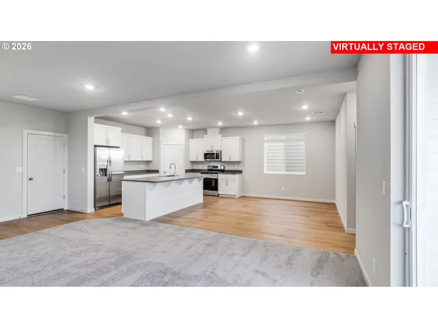 $555,300 | 1070 Legacy Lane, Eugene, OR 97402