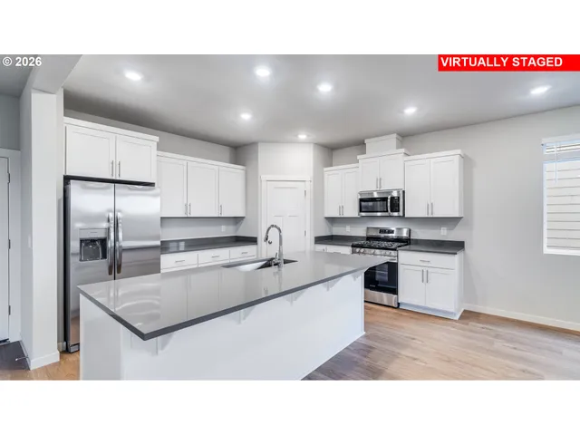 $555,300 | 1070 Legacy Lane, Eugene, OR 97402