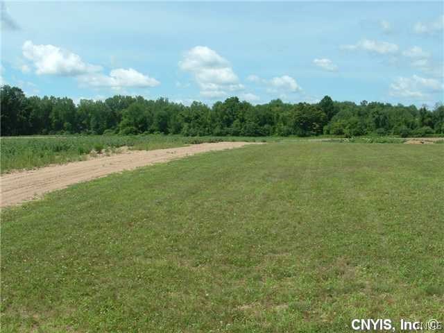 8575 Henry Clay Boulevard Clay, NY 13041 - Photo 5 of 19