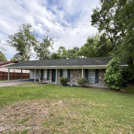 $115,900 | 814 Quinn Street, Hattiesburg, MS 39401