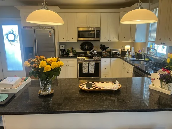 $4,000 | 45 Spring Street, Unit 15, Boston, MA 02132