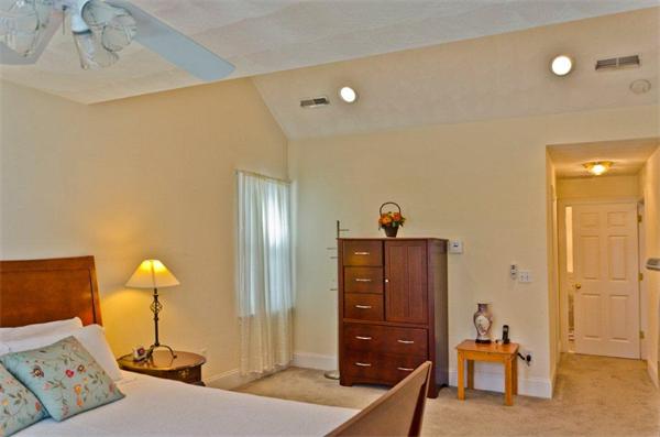 110 Penny Road Melrose, MA 02176 - Photo 11 of 14 Gallery Image 11