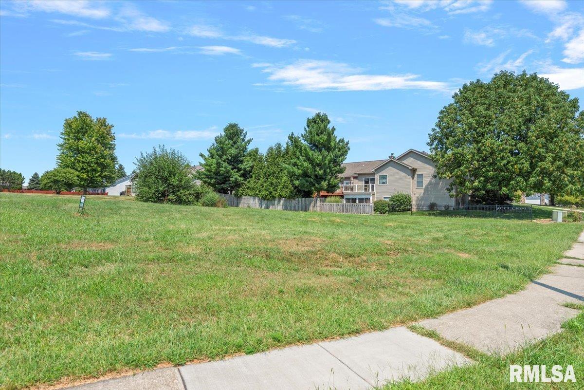 2705 Haverhill Road Springfield, IL 62711 - Photo 8 of 10