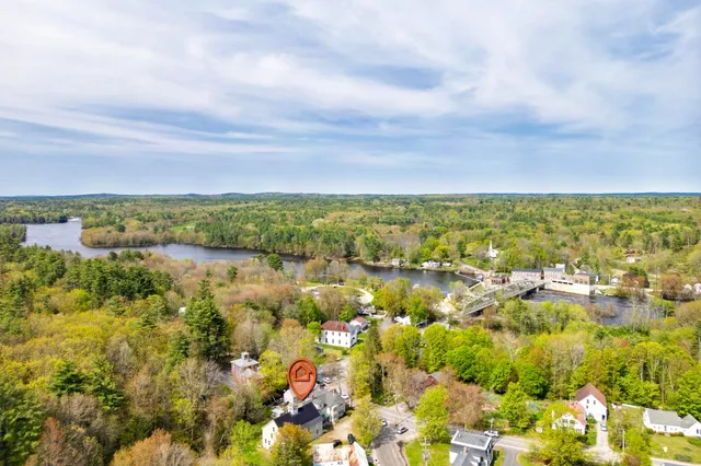 $395,000 | 2 Bonny Eagle Road, Hollis Center, ME 04042