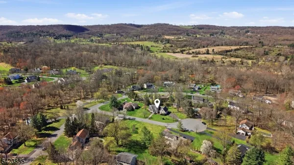 $769,000 | 3 Brown Court, Annandale, NJ 08801