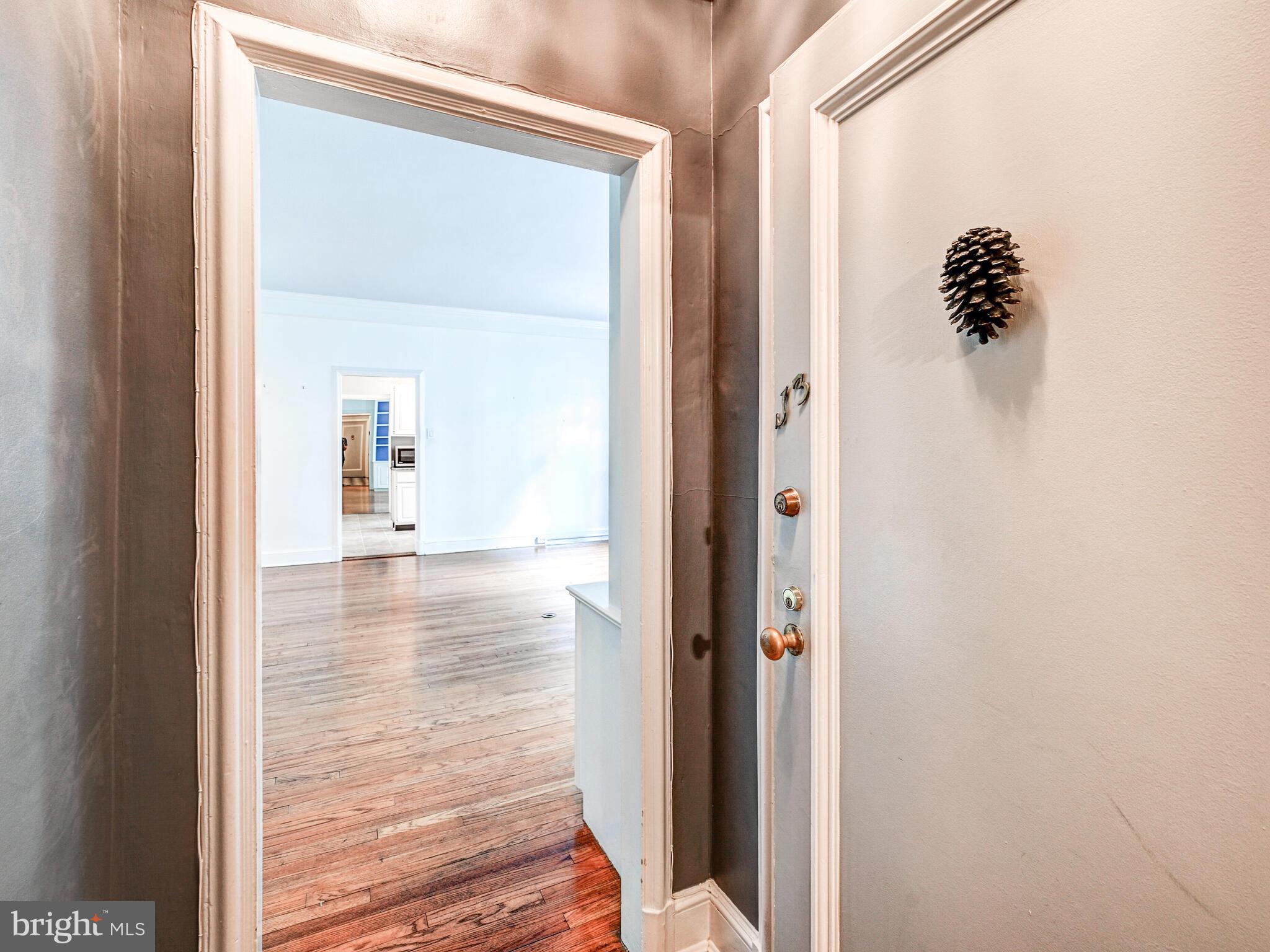 6 Upland Road, Unit J3 Baltimore, MD 21210 - Photo 5 of 21