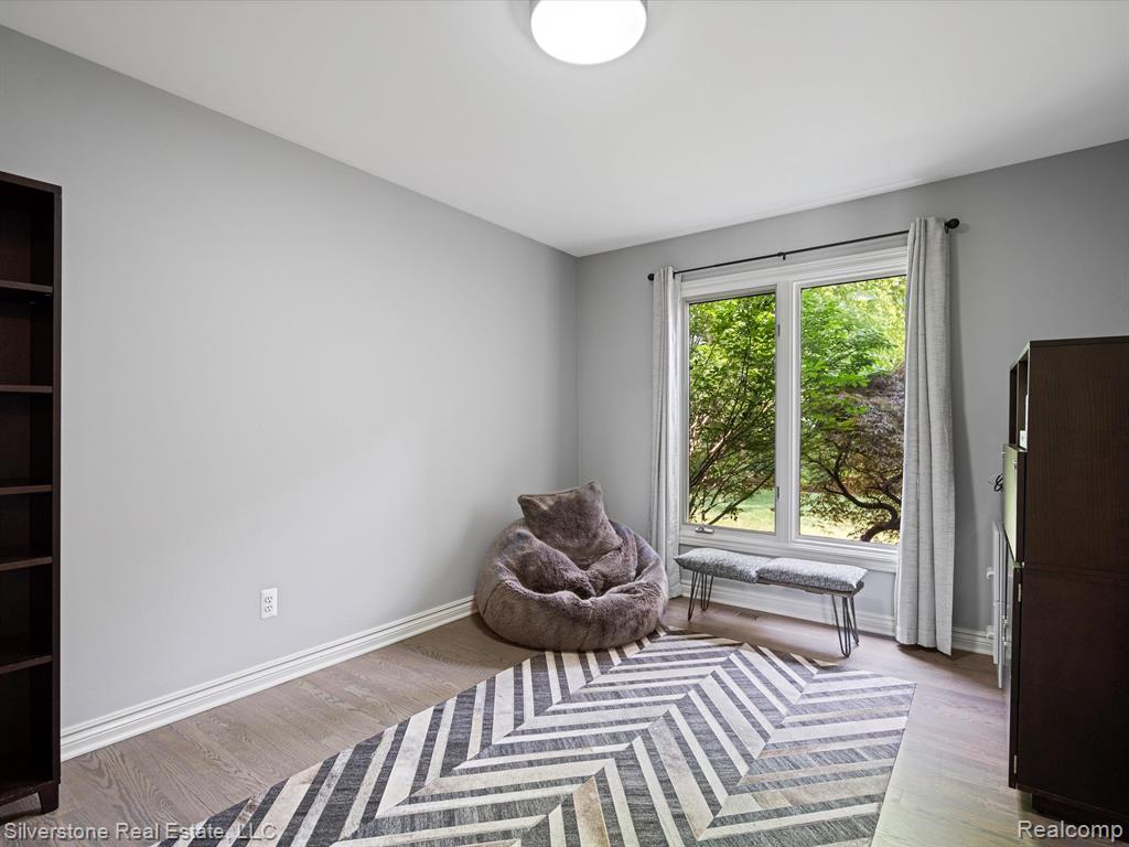1073 Bloomview Circle Rochester, MI 48307 - Photo 18 of 45