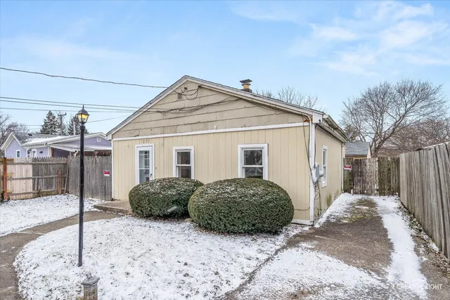 $140,000 | 1235 Talma Street, Aurora, IL 60505