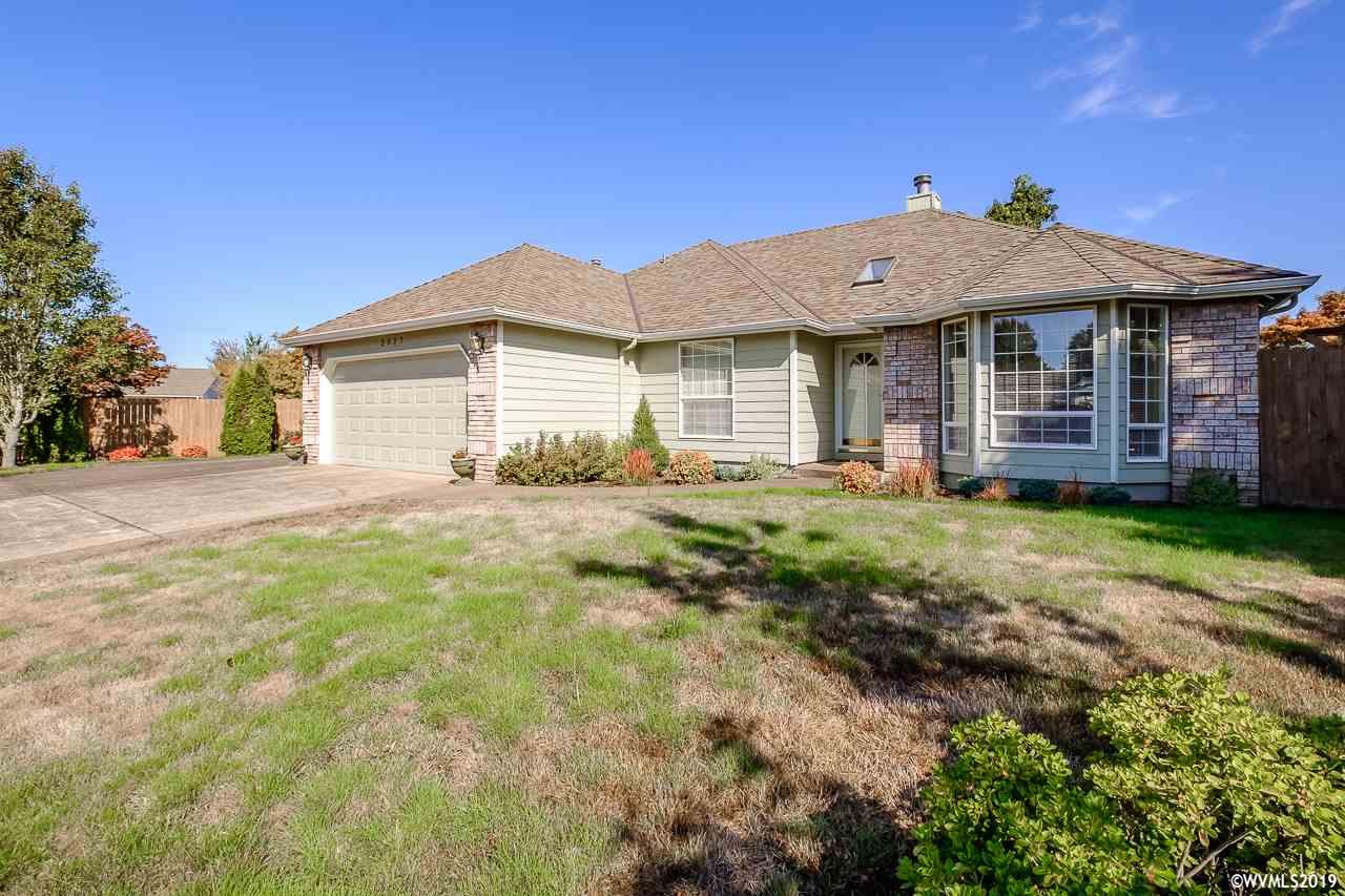 2523 Del Rio Court Southeast Albany, OR 97322 - Photo 1 of 29 Gallery Image 1