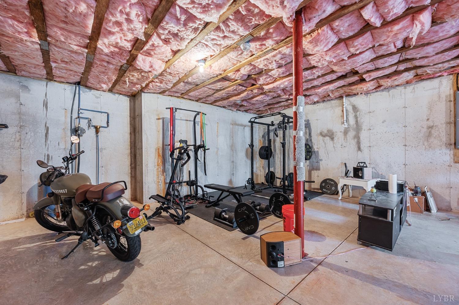 4713 Salem Road Spout Spring, VA 24593 - Photo 32 of 50