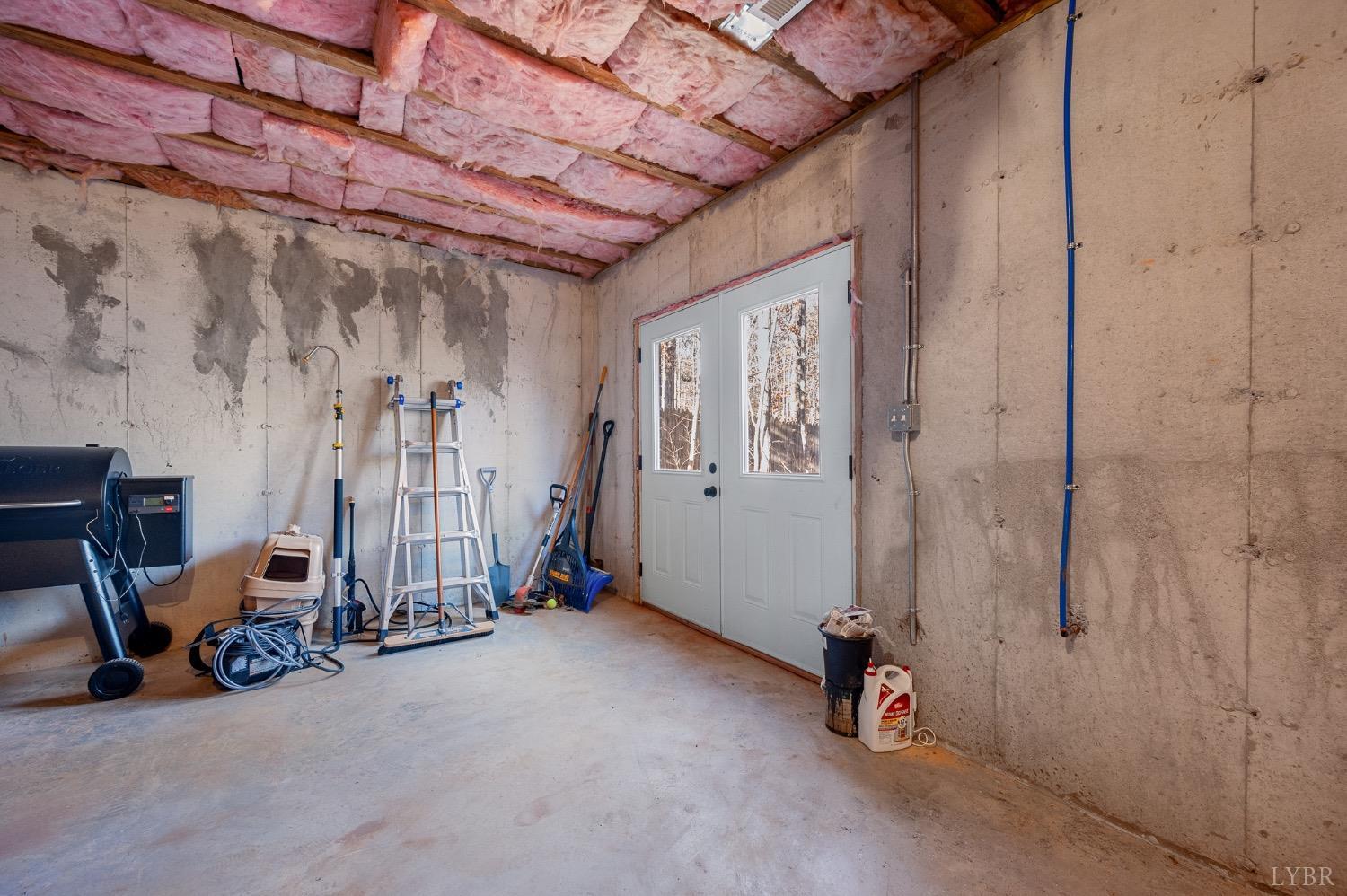 4713 Salem Road Spout Spring, VA 24593 - Photo 36 of 50