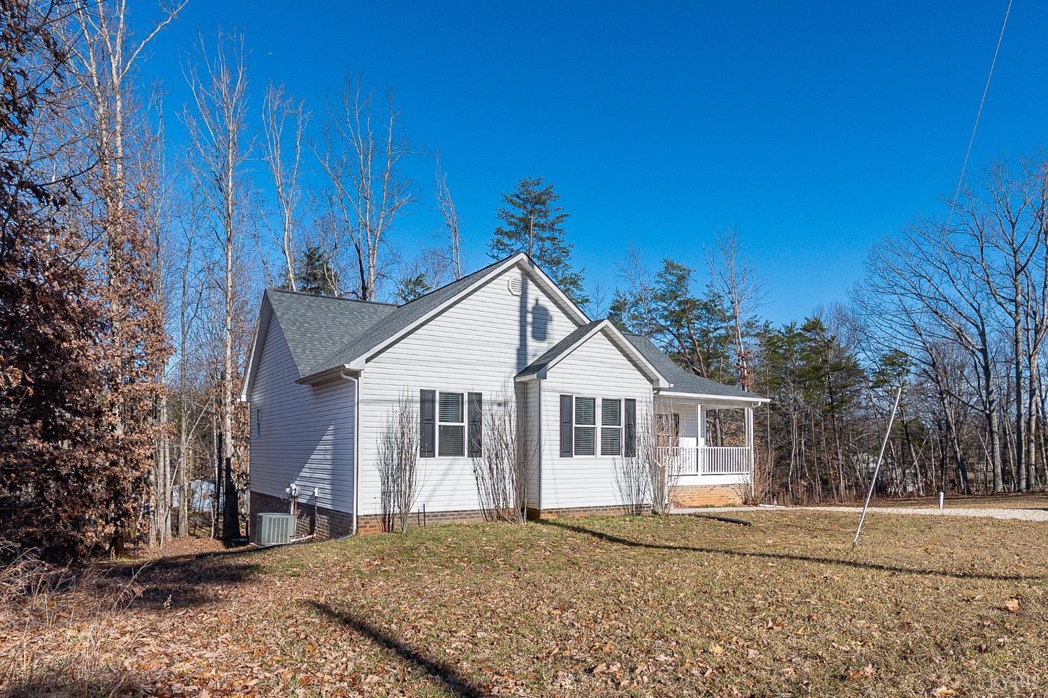 4713 Salem Road Spout Spring, VA 24593 - Photo 41 of 50