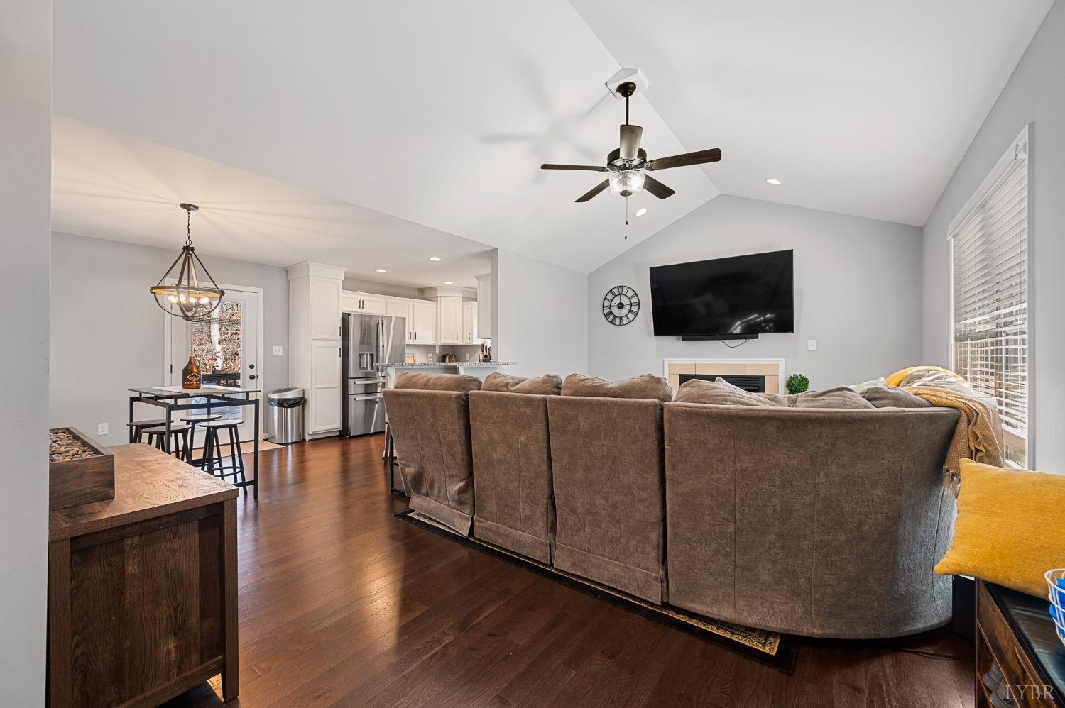 4713 Salem Road Spout Spring, VA 24593 - Photo 6 of 50